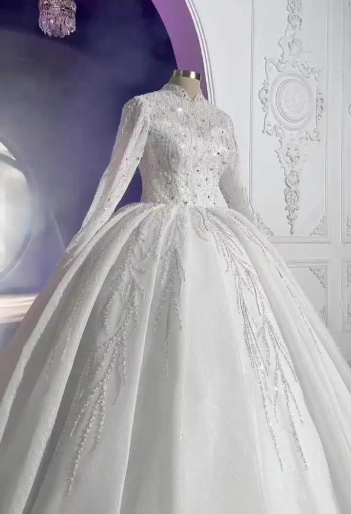 فروش ویژه لباس عروس با قیمت یک سوم بازار|لباس|شیراز, اصلاحنژاد|دیوار