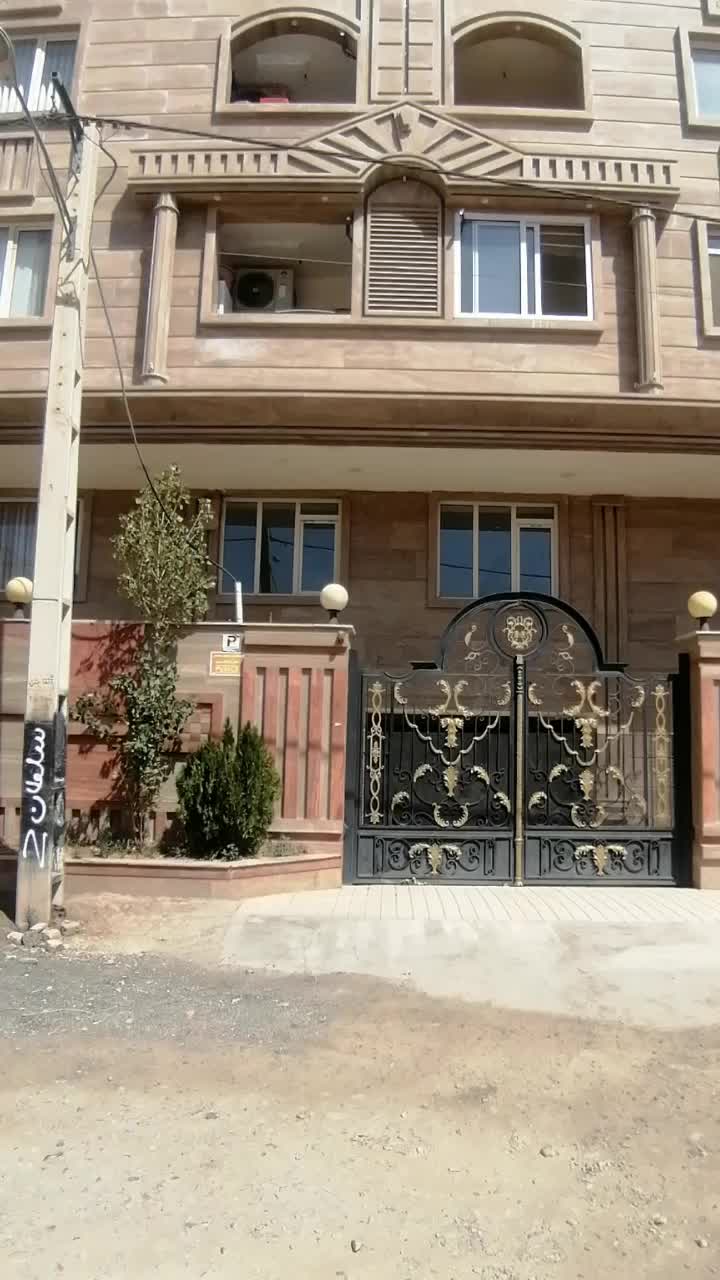 117متر باتجهیزات با 20متر تراس جهان ارا کمالشهر|فروش آپارتمان|کرج, کمال‌شهر|دیوار