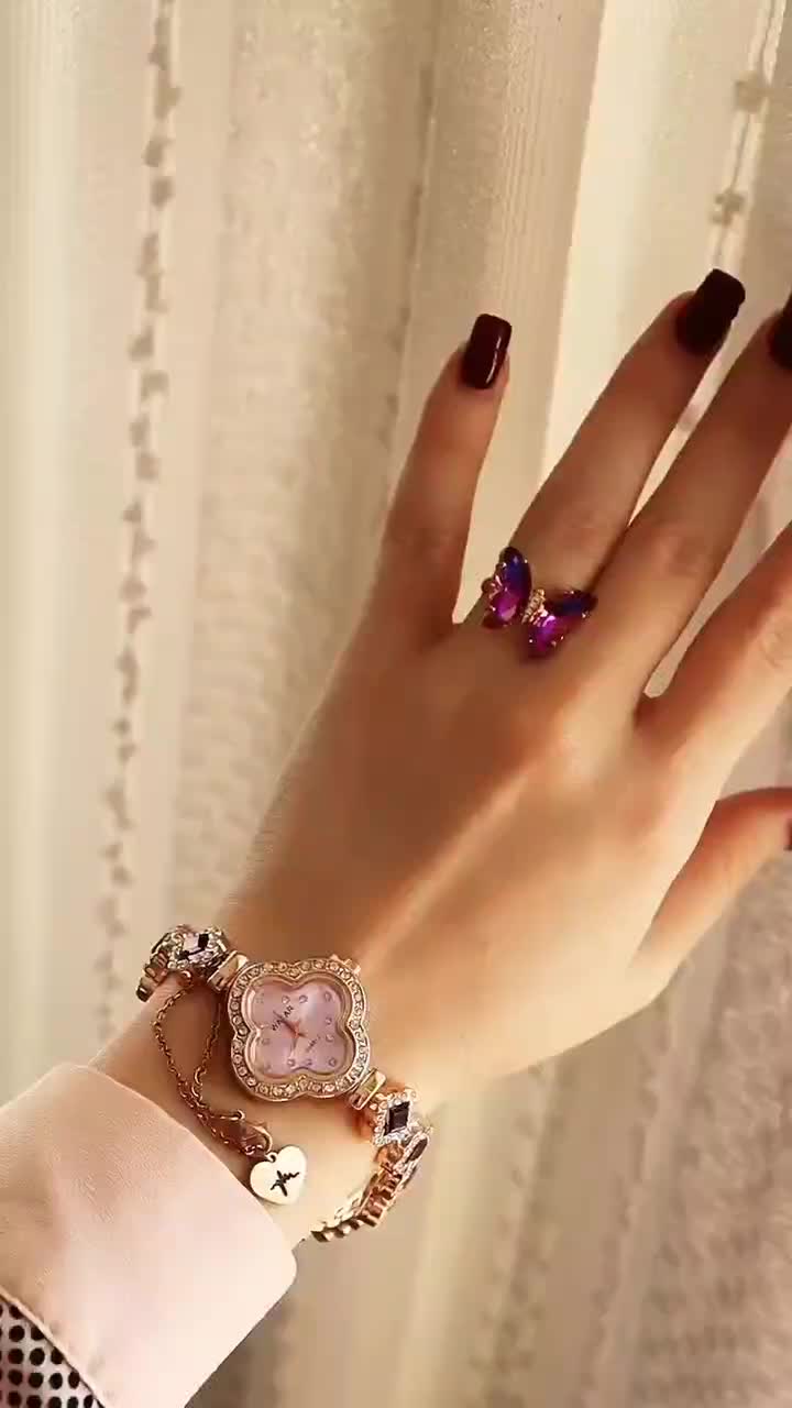 ساعت هدیه ی زیبای روز زن|ساعت|سمنان, |دیوار