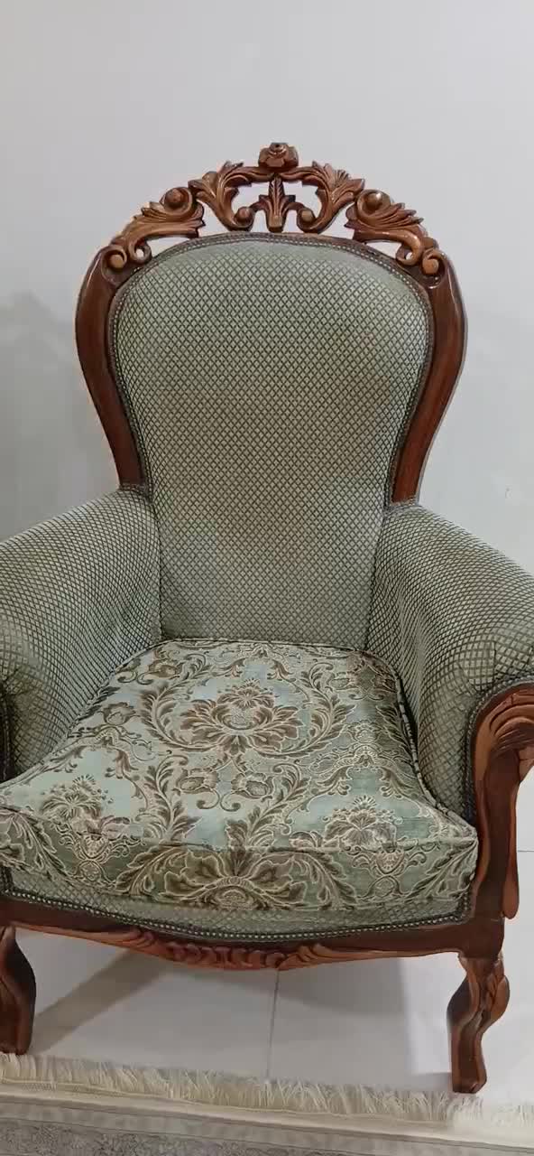 مبل ۹ نفره کلاسیک چوب راش|مبلمان خانگی و میز عسلی|اهواز, کوی ترابری|دیوار