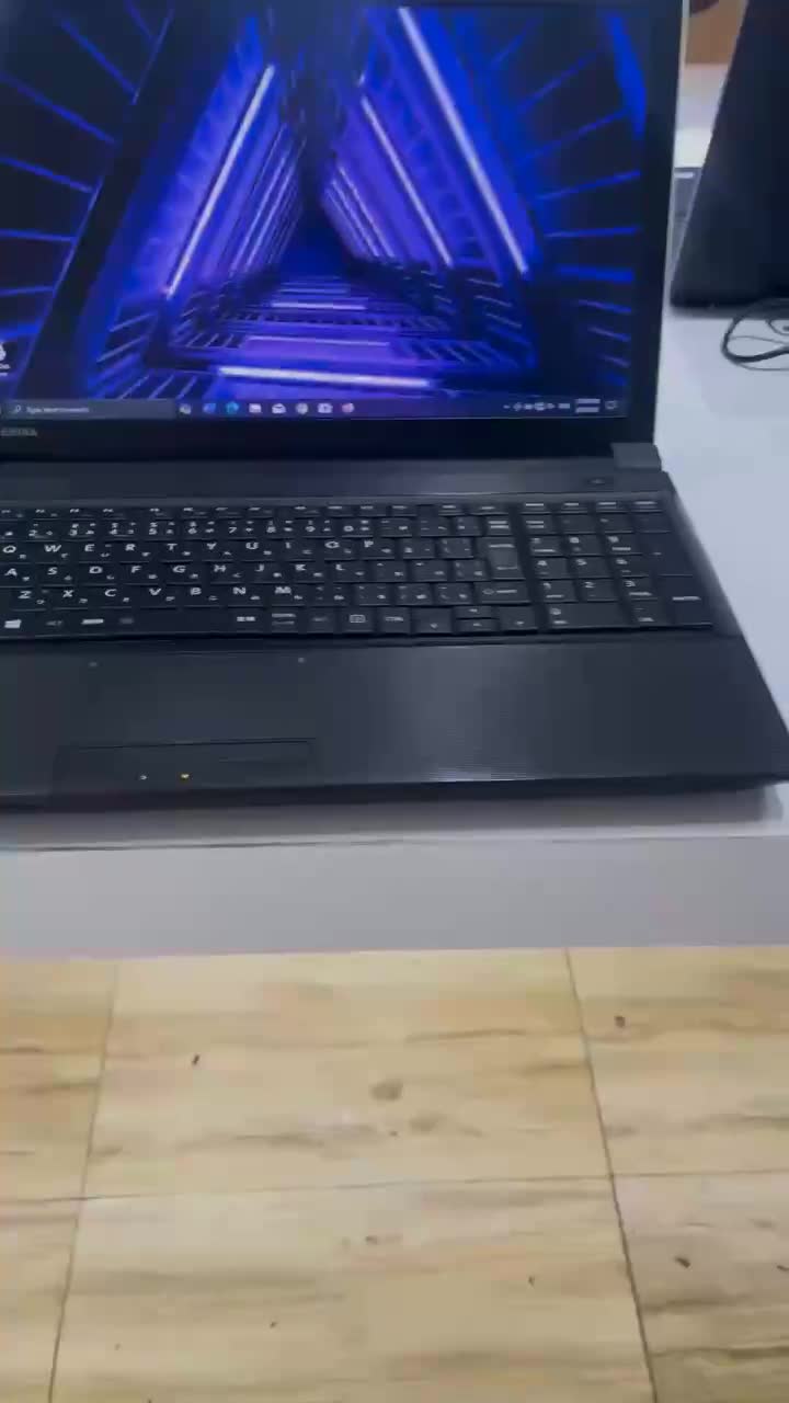 لپتاپ مهدسیmimic/solid work/3dmax/abaqus رم۱۶ i7|رایانه همراه|تهران, فلاح|دیوار