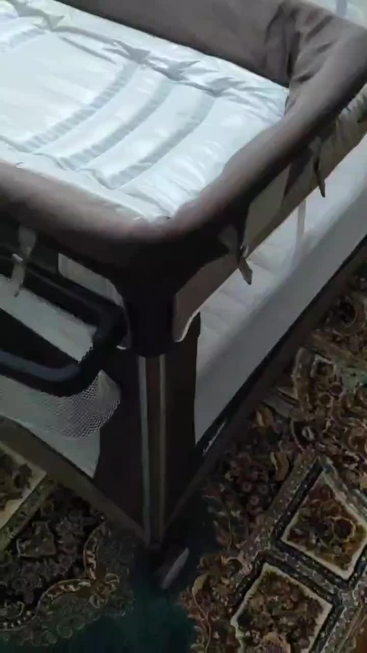 تخت پارک در حد نو|تخت و صندلی بچه|تهران, حکیمیه|دیوار