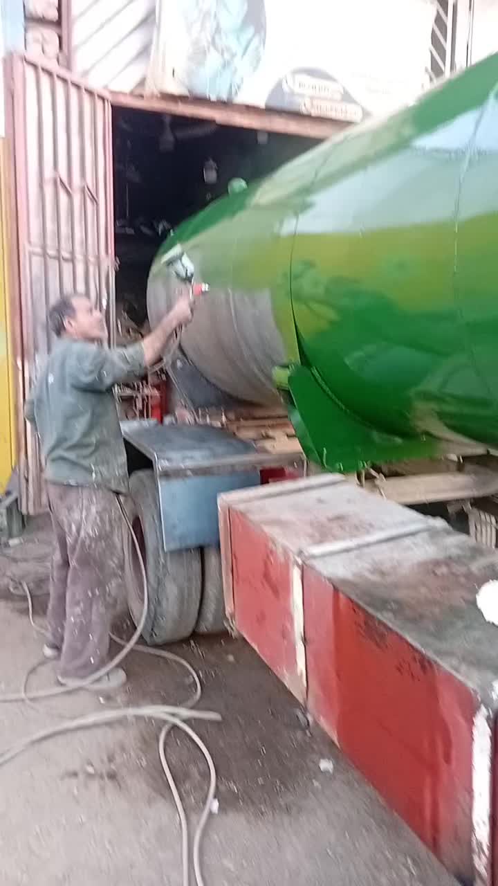 انواع تانک فلزی بفروش میرسد با قیمت عالی|مصالح و تجهیزات ساختمان|ابریشم, |دیوار