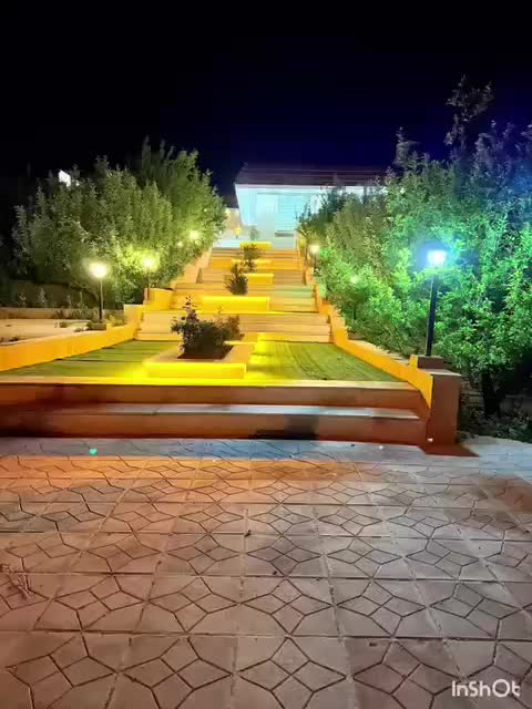 فروش‌ باغچه در خانه زنیان(مجموعه‌خبیری)|فروش زمین و ملک کلنگی|شیراز, ارم|دیوار