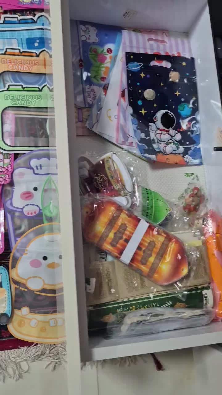 زیپ بگ های خارجی|ظروف نگهدارنده، پلاستیکی، یک‌بارمصرف|همدان, |دیوار