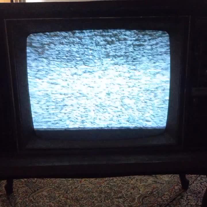 تلویزیون کمدی عتیقه|تلویزیون و پروژکتور|سیرجان, |دیوار