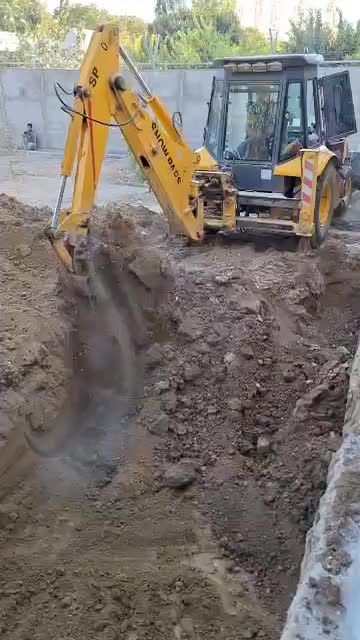 اجاره بیل بکهو|ماشین‌آلات صنعتی|کرج, حسین آباد (اکبر آباد)|دیوار