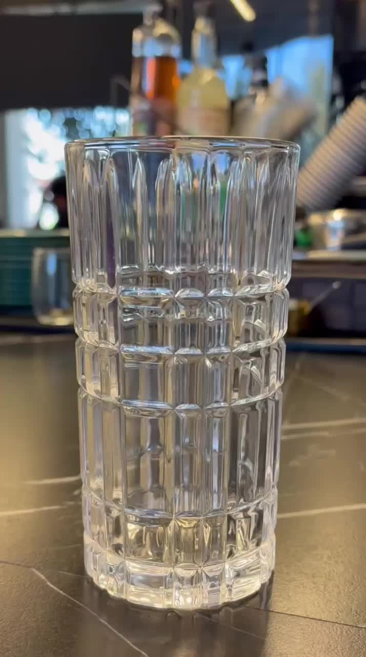 کار در کافه رستوران کارلوتا|استخدام خدمات فروشگاه و رستوران|تهران, شهرک امید|دیوار