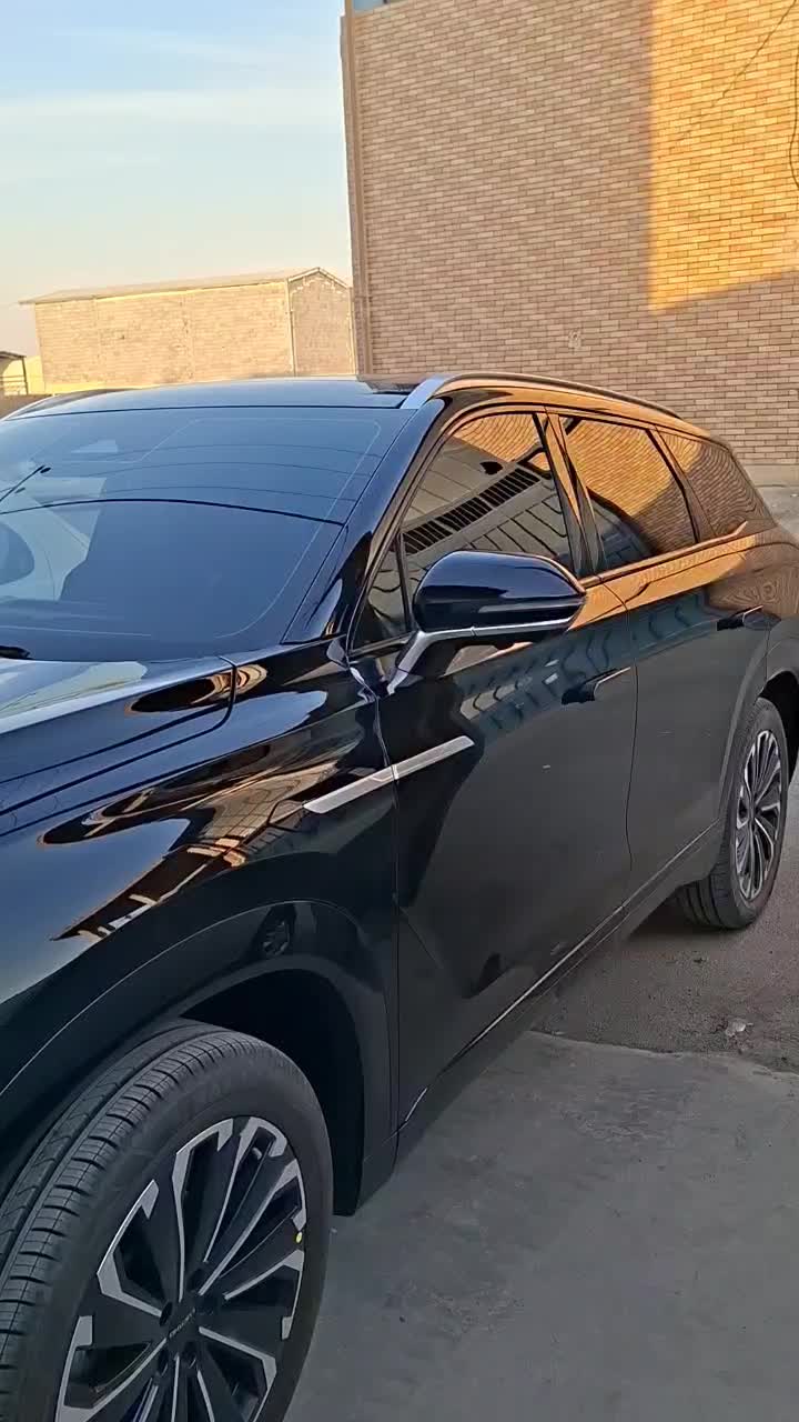 شیشه دودی انواع خودرو ایرانی خارجی (درمحل شما)|خدمات موتور و ماشین|اصفهان, احمدآباد|دیوار