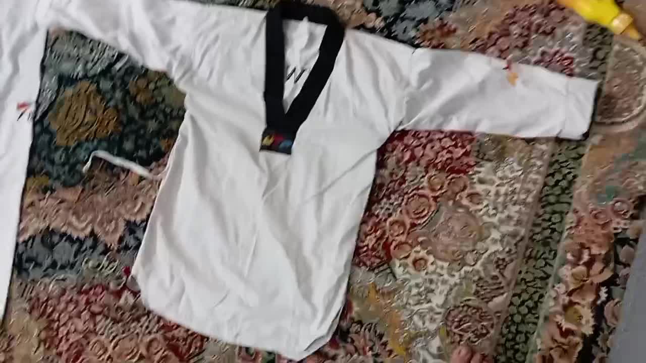 دو دست لباس و شلوار تکواندو با 4 تا کمربند|تجهیزات ورزشی|تهران, شهرک ابوذر|دیوار