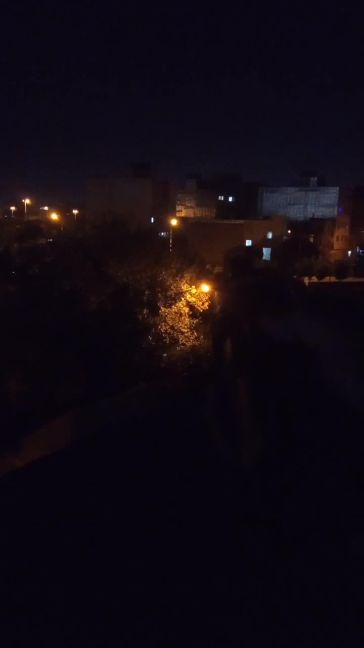 چراغ قوه تی۲۷۳اسمال سان کیلومتری|کوهنوردی و کمپینگ|شیراز, محراب|دیوار