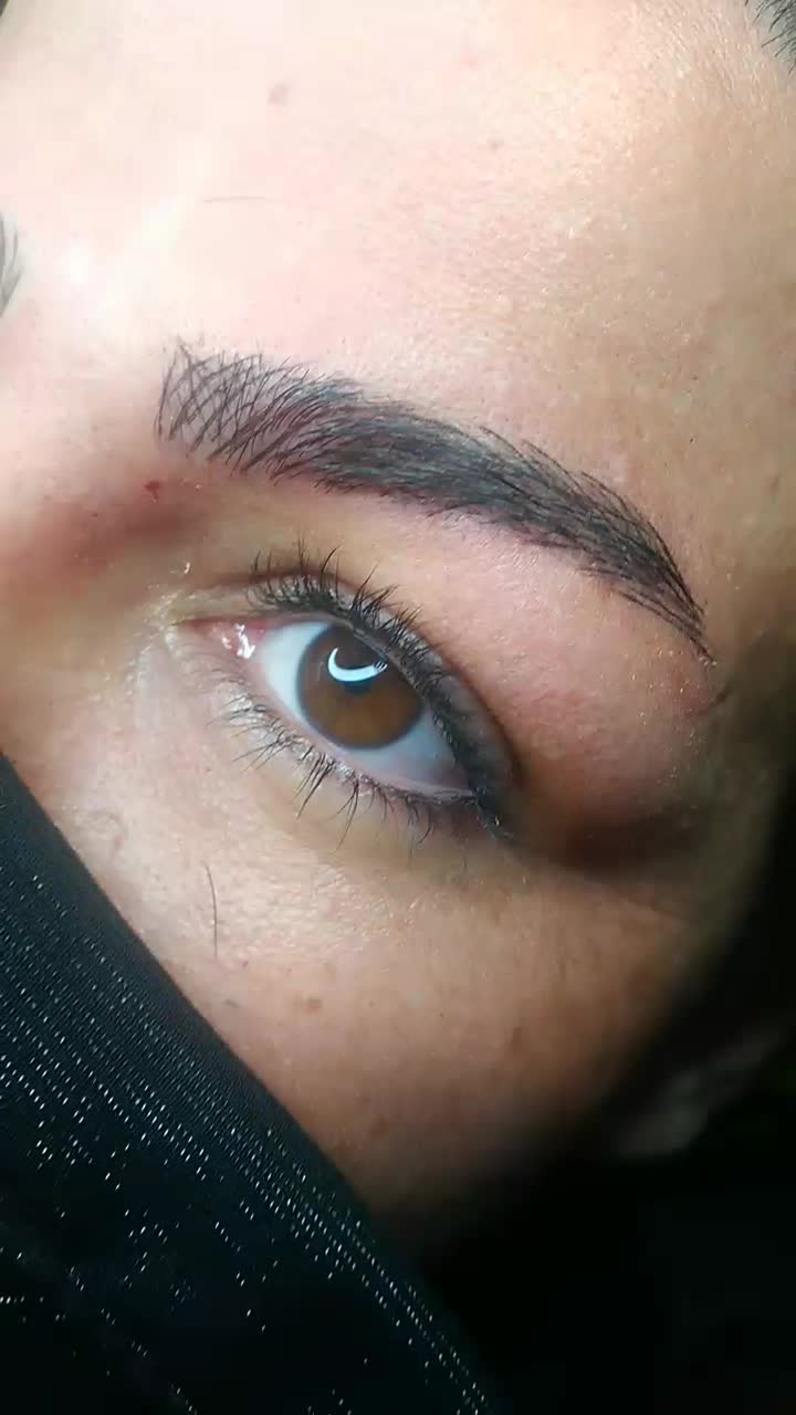 میکرو. لب .چشم .باتخفیف ۸۰درصدی برای ۱۰نفراول .|خدمات آرایشگری و زیبایی|سنقر, |دیوار