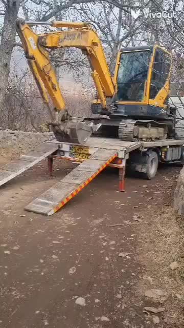 بادسان بی ۸ خودروبر کفی درنیشابور|خودرو سنگین|تهران, فلسطین (میدان انقلاب)|دیوار
