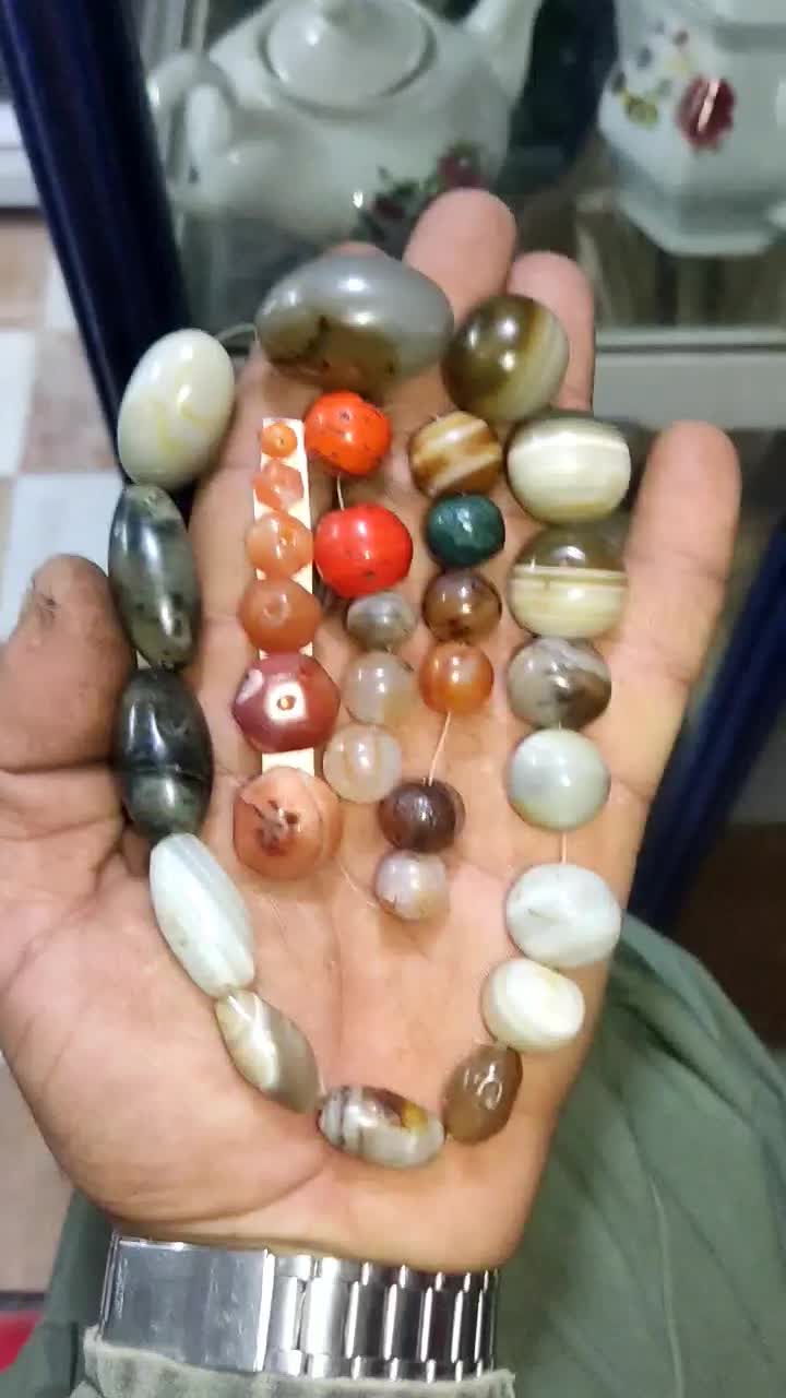 مهره قدیمی کهنه|کلکسیون اشیاء عتیقه|کازرون, |دیوار