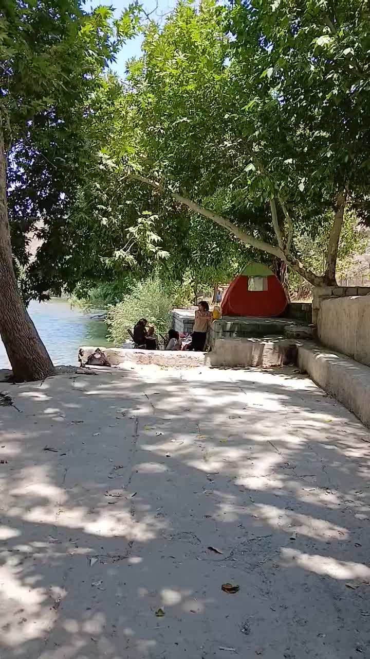 اجاره خانه باغ ویلا لب اب برای مجردی وخانواده|اجارهٔ کوتاهمدت ویلا و باغ|سامان, |دیوار