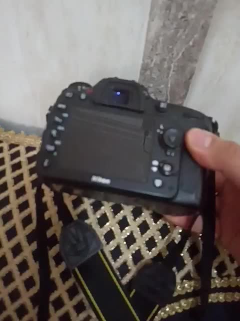 دوربین بادی نیکون ۷۲۰۰|دوربین عکاسی و فیلم‌برداری|بهبهان, |دیوار