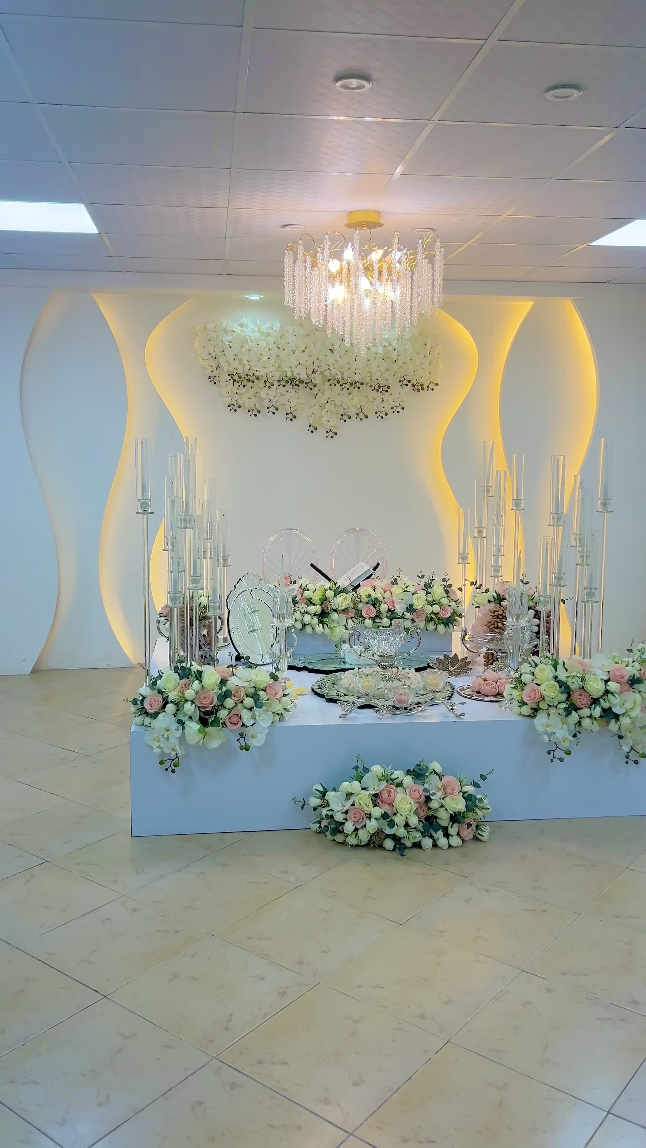 بهترین سالن عقد|خدمات پذیرایی، مراسم|رشت, استقامت ۱|دیوار