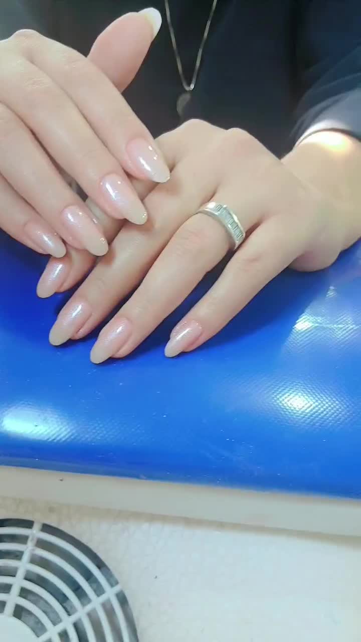 خدمات کاشت ناخن و اپیلاسیون و اصلاح صورت|خدمات زیبایی و سلامت|اصفهان, بوستان ناژوان|دیوار