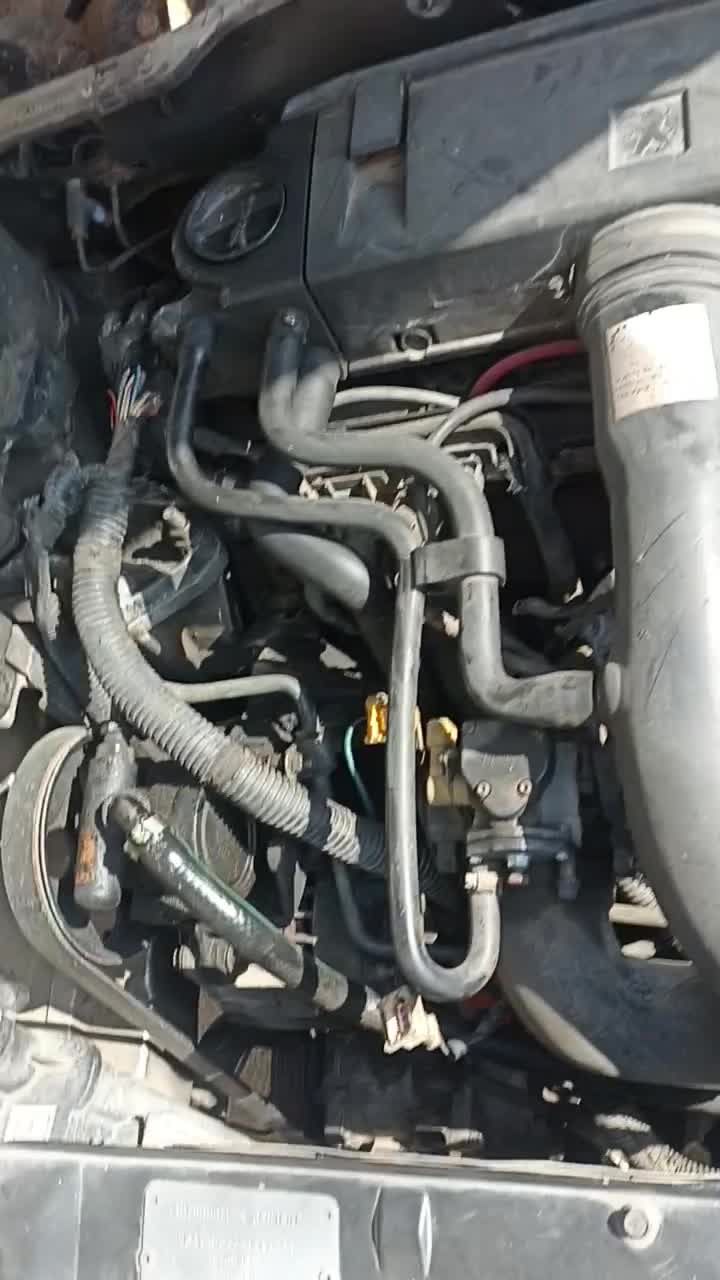 پژو پارس 84 معاوضه با پراید|خودرو سواری و وانت|گنبد کاووس, |دیوار