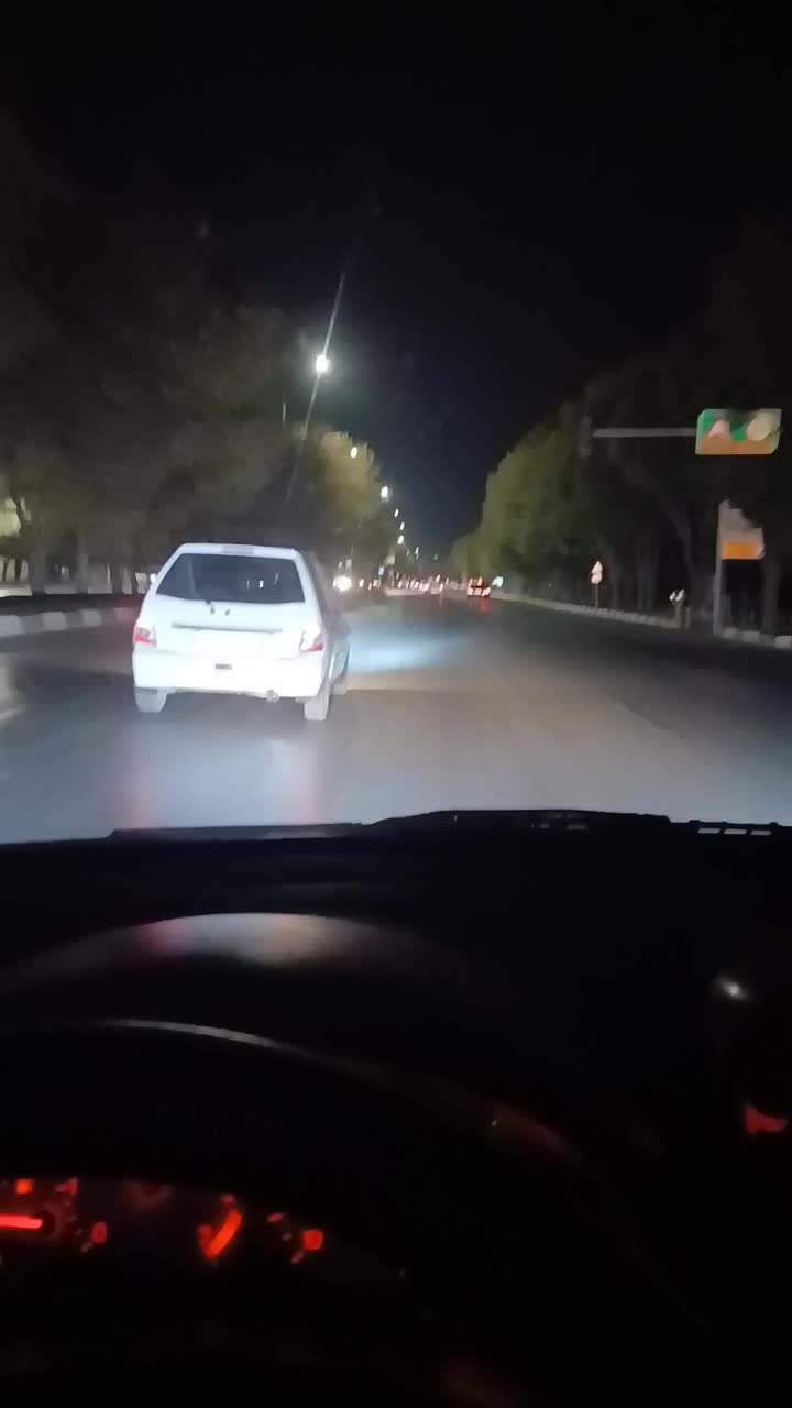 نظر بدید|فعالیت داوطلبانه|شاهینشهر, فردوسی|دیوار