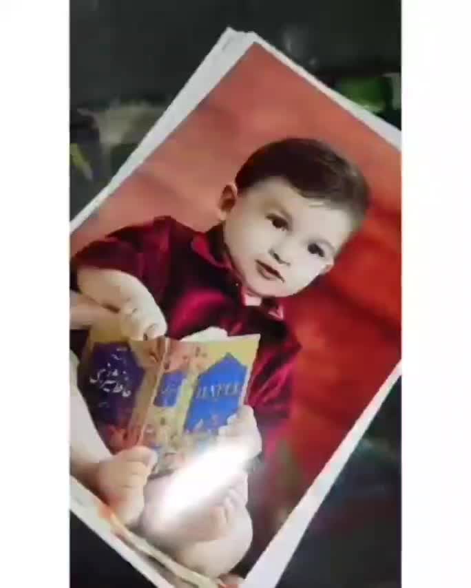 چاپ عکس موبایلی ( آلبومی ، ریسه‌ای ، شاسی)|تابلو، نقاشی، عکس|قم, شهرک مهدیه (مدرس)|دیوار