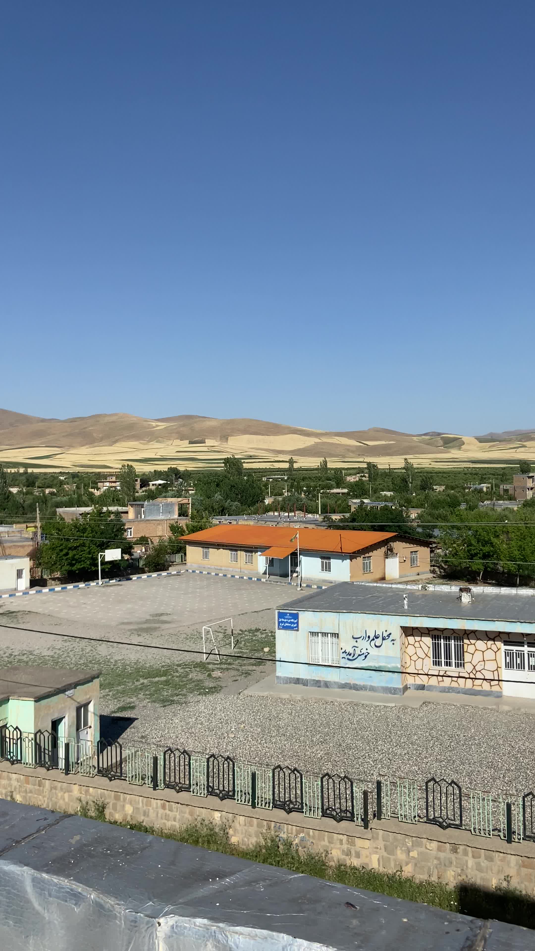 نصب برق خورشیدی/پنل خورشیدی/باتری ژل400A deepcycle|مصالح و تجهیزات ساختمان|ارومیه, |دیوار