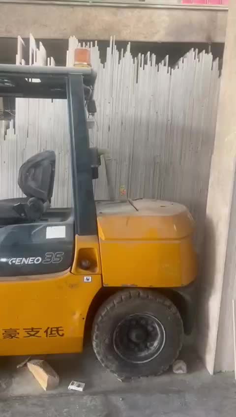 لیفتراک تویوتا|خودرو سنگین|اصفهان, لنبان|دیوار