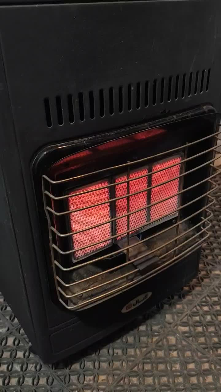 بخاری کپسولی lpg|بخاری، هیتر، شومینه|قم, تکیه آقا سید حسنی|دیوار