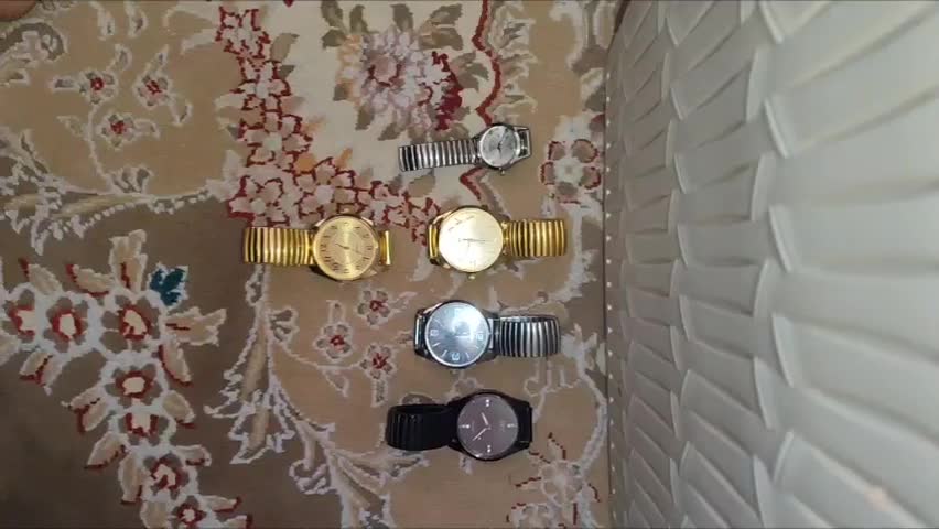 فروش ویژه ساعت تمام فلزی با بند فنری|ساعت|کاشان, فاز ۲ ناجی آباد|دیوار