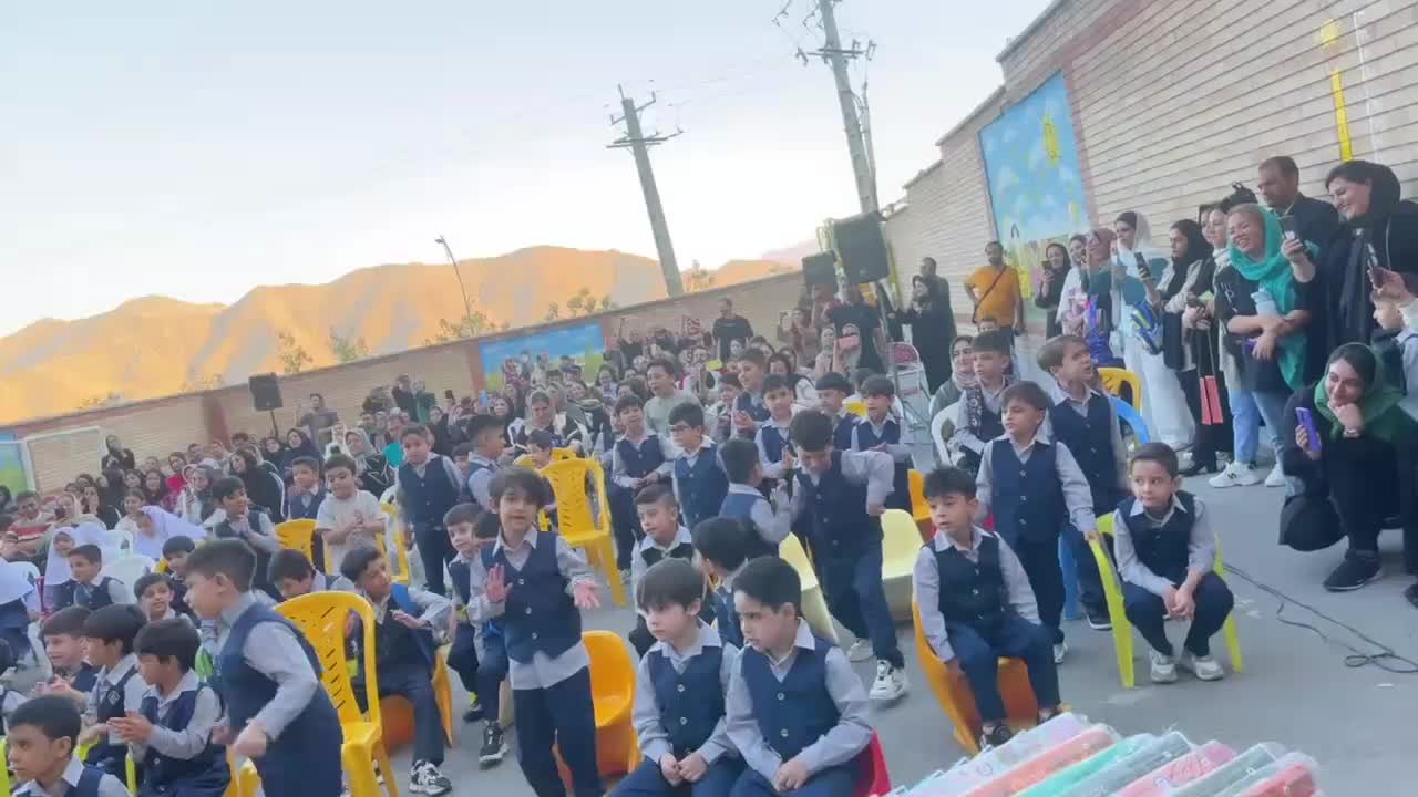 تن پوش عروسکی جهت مراسم تولد بهمراه گریم کودک|خدمات پذیرایی، مراسم|اراک, |دیوار