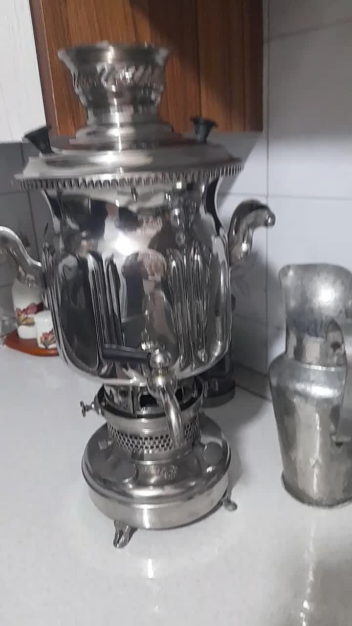 سماور نفتی قدیمی عالی نسب|سماور، چای‌ساز، قهوه‌ساز|تهران, ائمه اطهار|دیوار