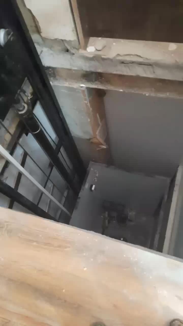 بالابر هیدرولیک وآسانسور|خدمات پیشه و مهارت|اصفهان, رزمندگان|دیوار