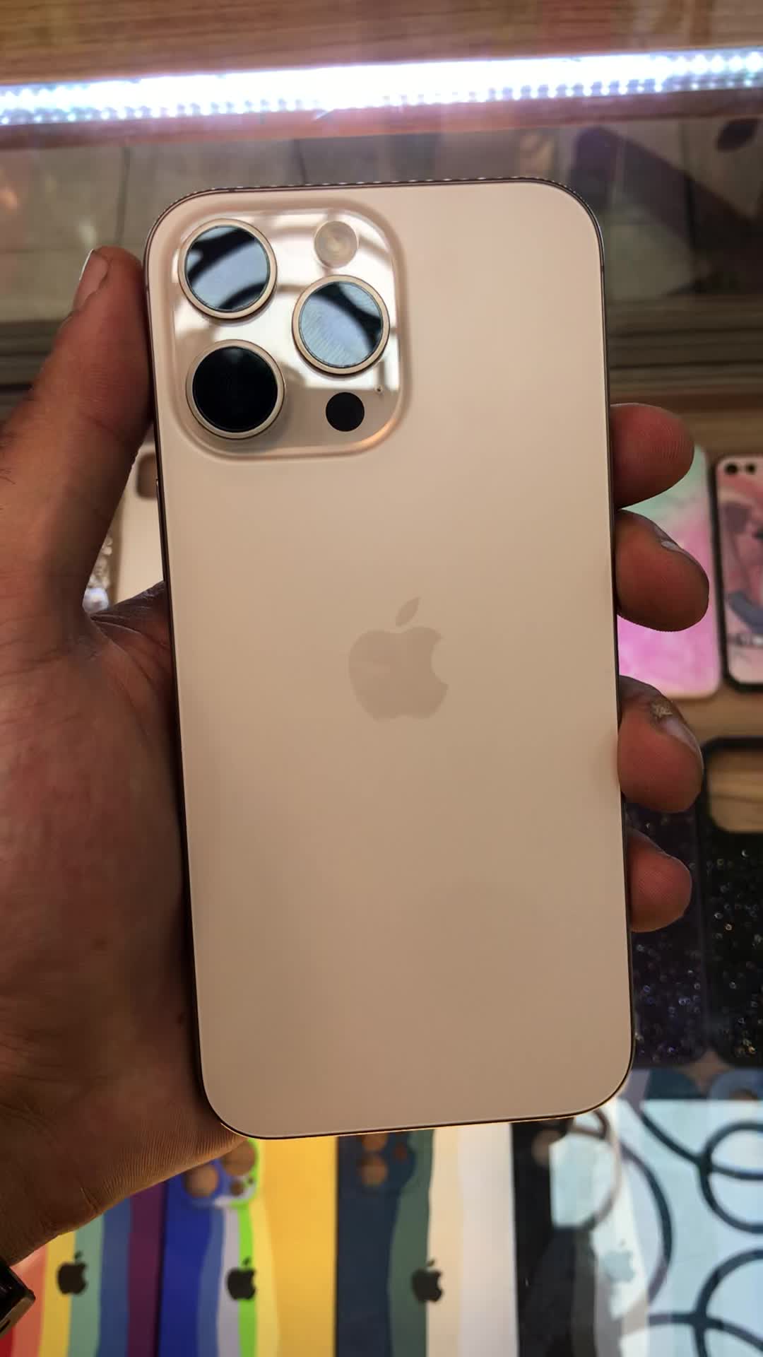 iPhone 16 Pro Max باتری ۱۰۰ پک اصلی|موبایل|رشت, لاکانی|دیوار