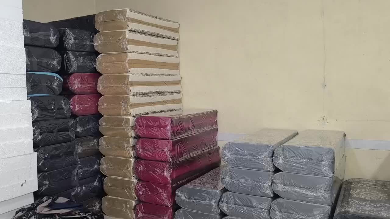 پشتی یونولیتی|پشتی|اصفهان, آزادان|دیوار