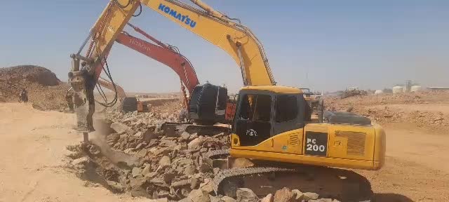 اجاره بیل مکانیکی،مینی بیل ،تخریب،پی و کانال استخر|خدمات حمل و نقل|قم, ارم|دیوار