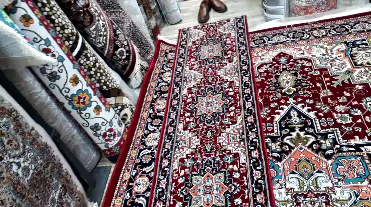 فرش هریس کناره عرض ۶۰سانت مناسب پله وراهرو|فرش|تبریز, |دیوار