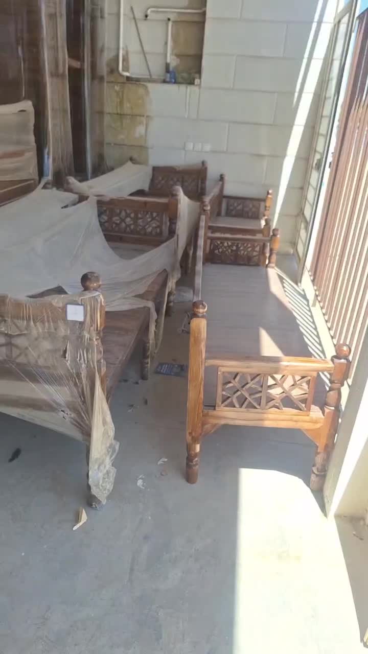 چوب داربند انگور وداربست وچوبفروشی|عمده‌فروشی|یزد, |دیوار