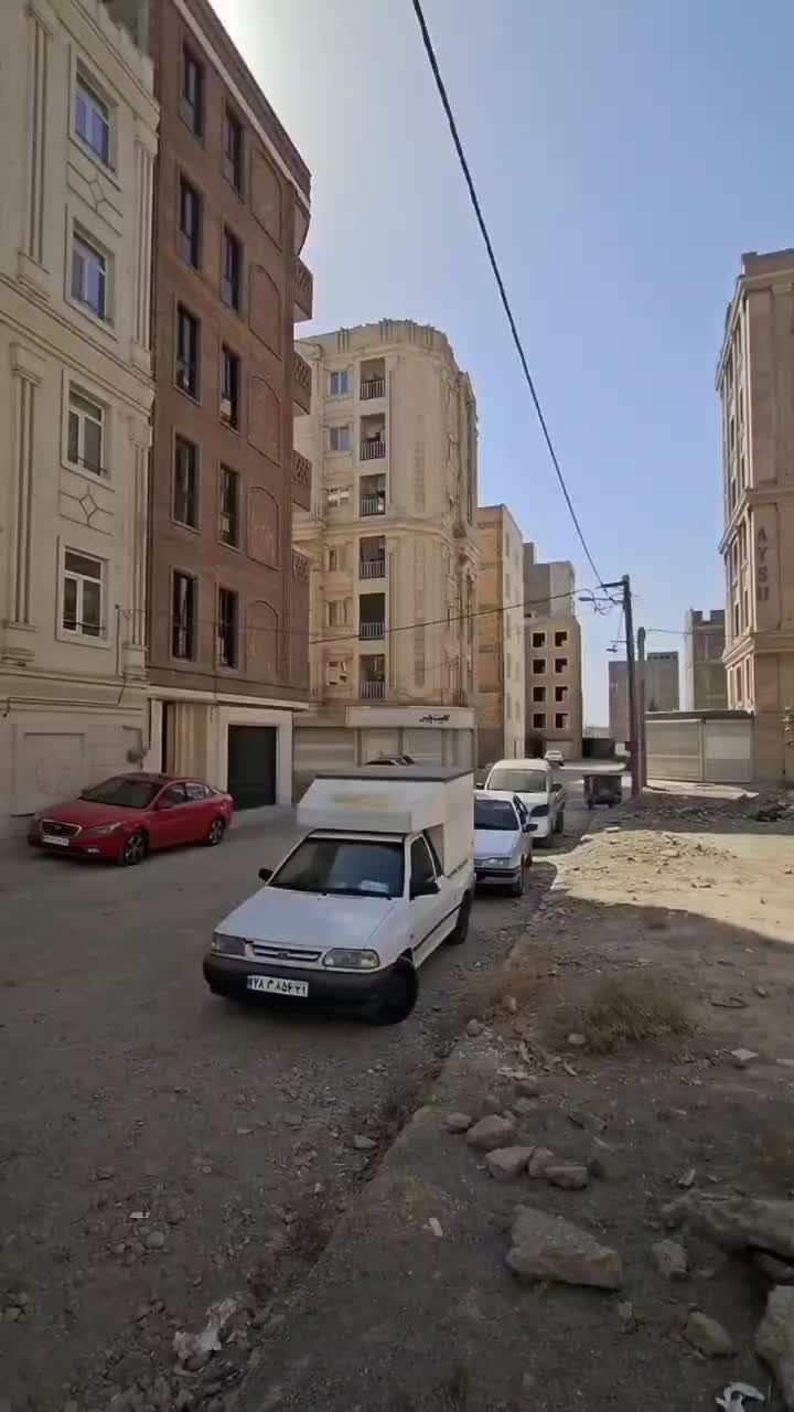فروش زمین ۲۰۰ متری شمالی شهرک فجر ورامین|فروش زمین و ملک کلنگی|ورامین, شهرک فجر|دیوار
