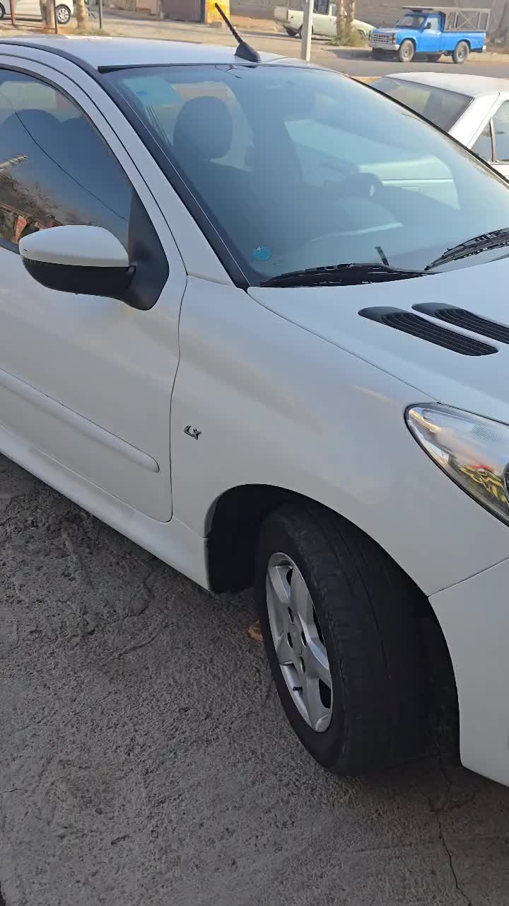 ۲۰۷ مدل ۹۸ اسفند ماه|خودرو سواری و وانت|کوهسار (البرز), |دیوار