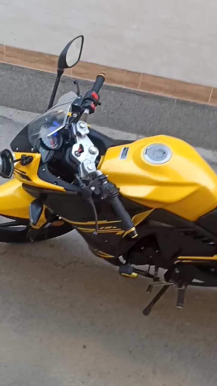 مگلی ۲۰۰|موتورسیکلت|خمینیشهر, |دیوار