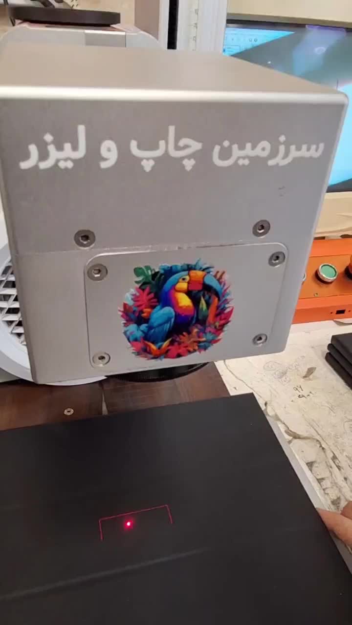 حکاکی فایبر برش لیزر چوب پلکسی طلق باکس لیبل fiber|خدمات پیشه و مهارت|کرج, مجتمع صنفی صنعتی|دیوار