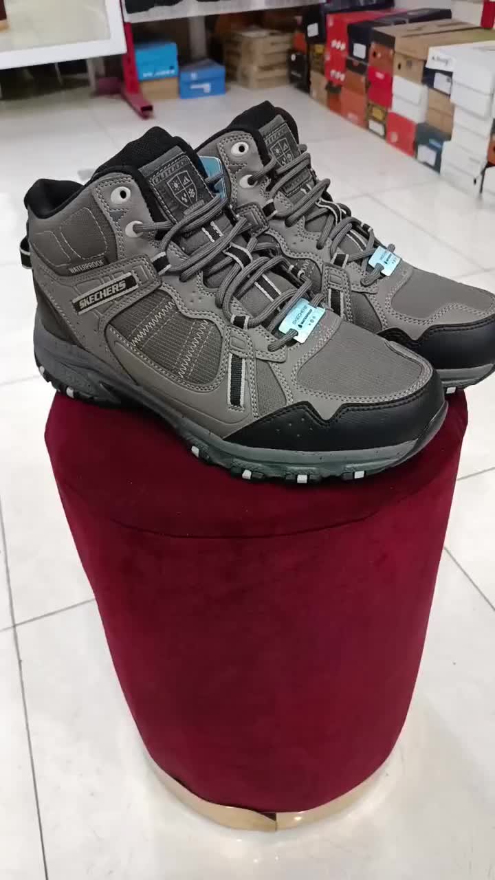 کفش بوت اورجینال اسکیچرز اصل ضد آب کامل نصف قیمت|کیف، کفش، کمربند|تهران, بازار|دیوار