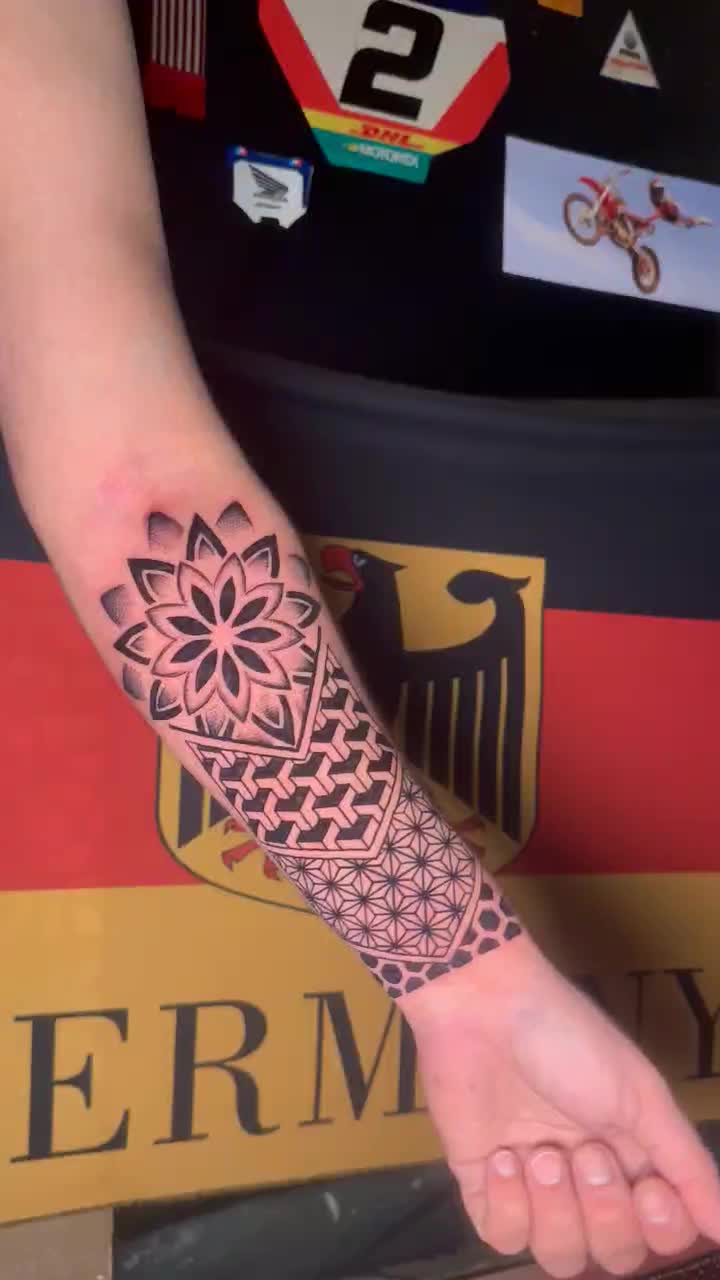 تتو|خدمات آرایشگری و زیبایی|گنبد کاووس, |دیوار