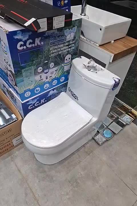 توالت فرنگی و والهنگ و سنگ توالت ایرانی|لوازم سرویس بهداشتی|سیاهکل, |دیوار