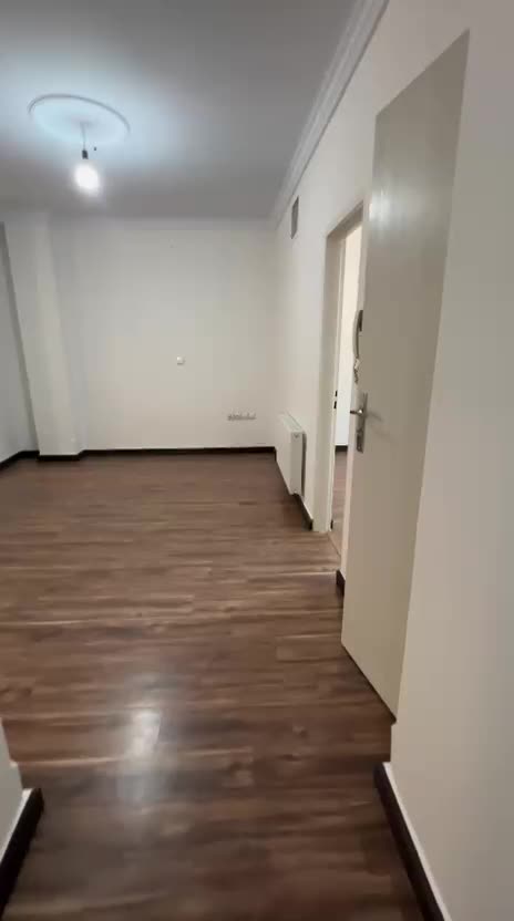 رهن ۵۰ متر عروسک پارکینگ آسانسور ( بریانک )