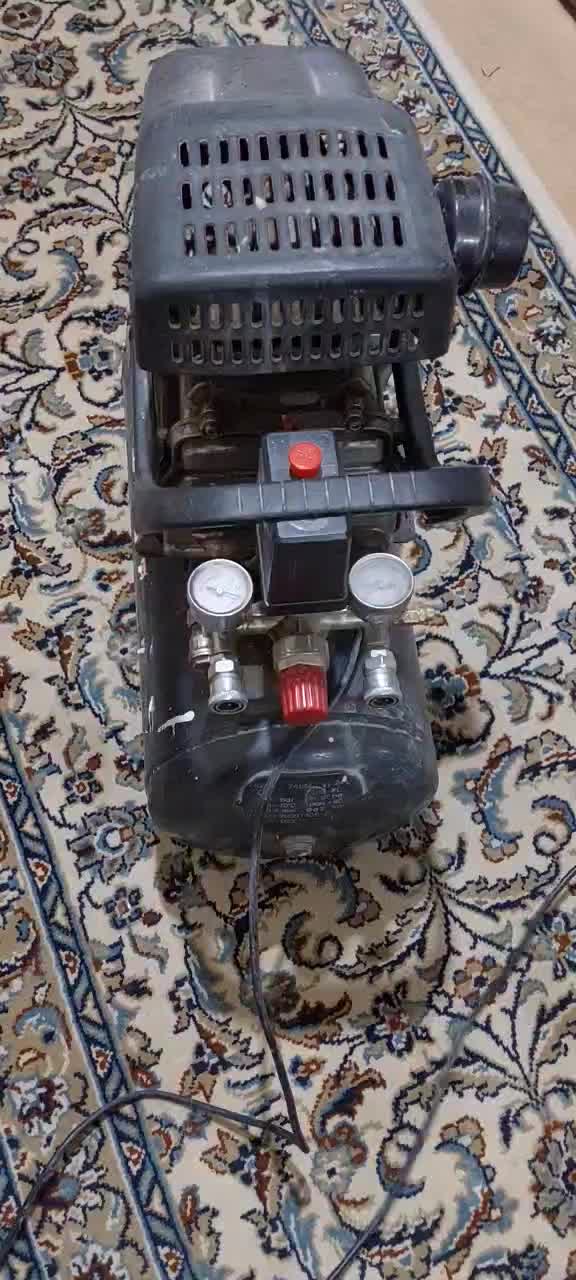 پمپ باد ۲۴ لیتری هیوندای|ابزارآلات|کرج, خرمدشت|دیوار