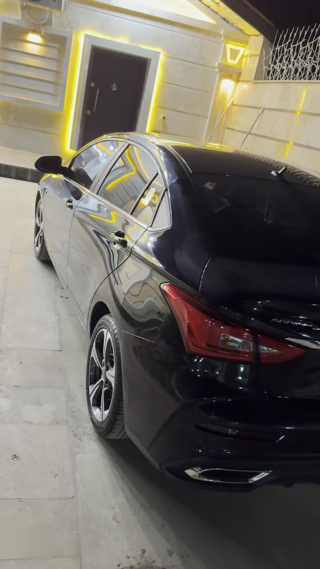 آریزو ۵ fl ۱۴۰۳ مشابه صفر|خودرو سواری و وانت|رباط‌کریم, رباط‌کریم|دیوار