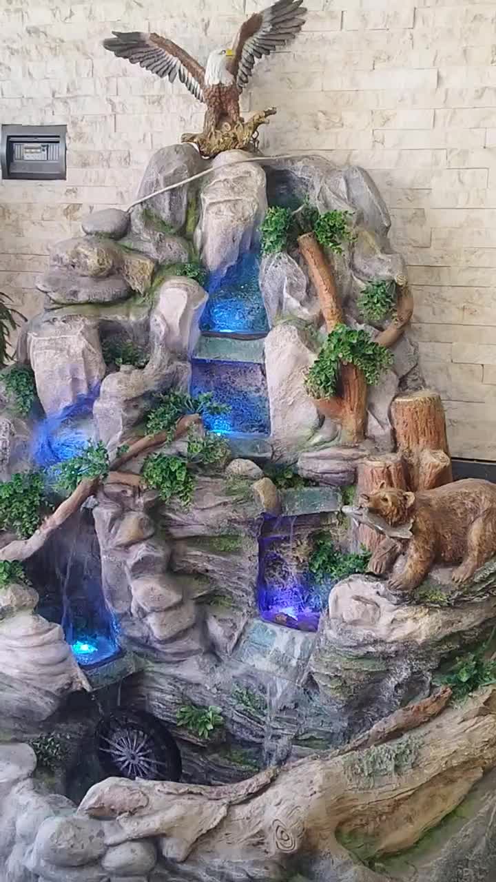 آبنما|مجسمه، تندیس، ماکت|گلبهار, شهر جدید گلبهار|دیوار