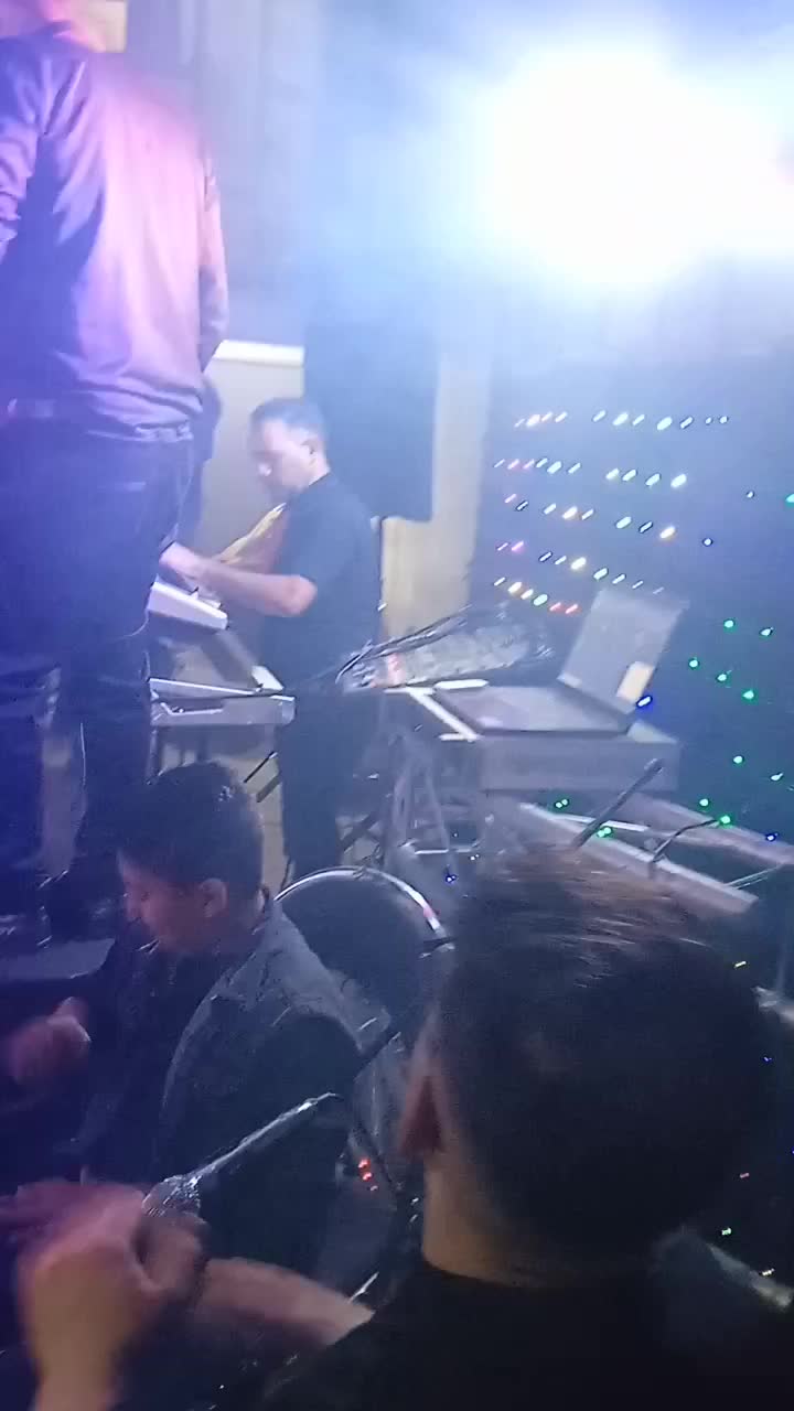 گروه موزیک|خدمات پذیرایی، مراسم|سمنان, |دیوار