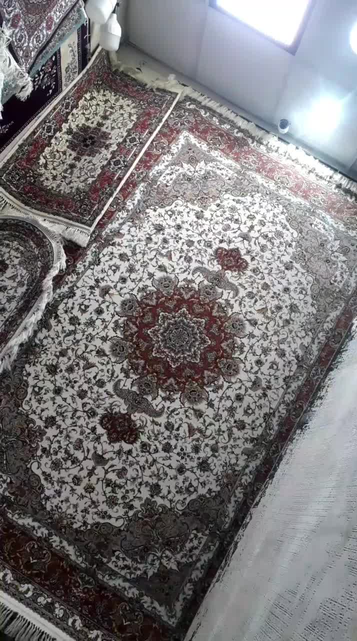 فرش بیضی ۸۰×۱/۲۰ سایز اولیا ۱۰۰۰شانه|فرش|تبریز, |دیوار